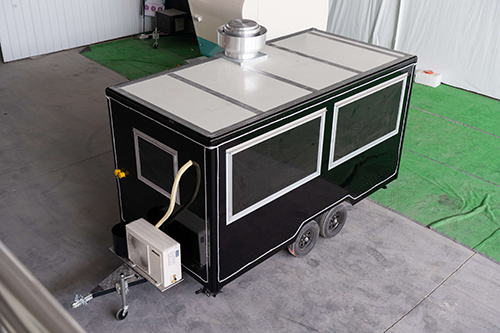 Novo tecnologia revelada! Utilizou o caminhão semi -trailer de tanques de combustível lidera a inovação no transporte de combustível
