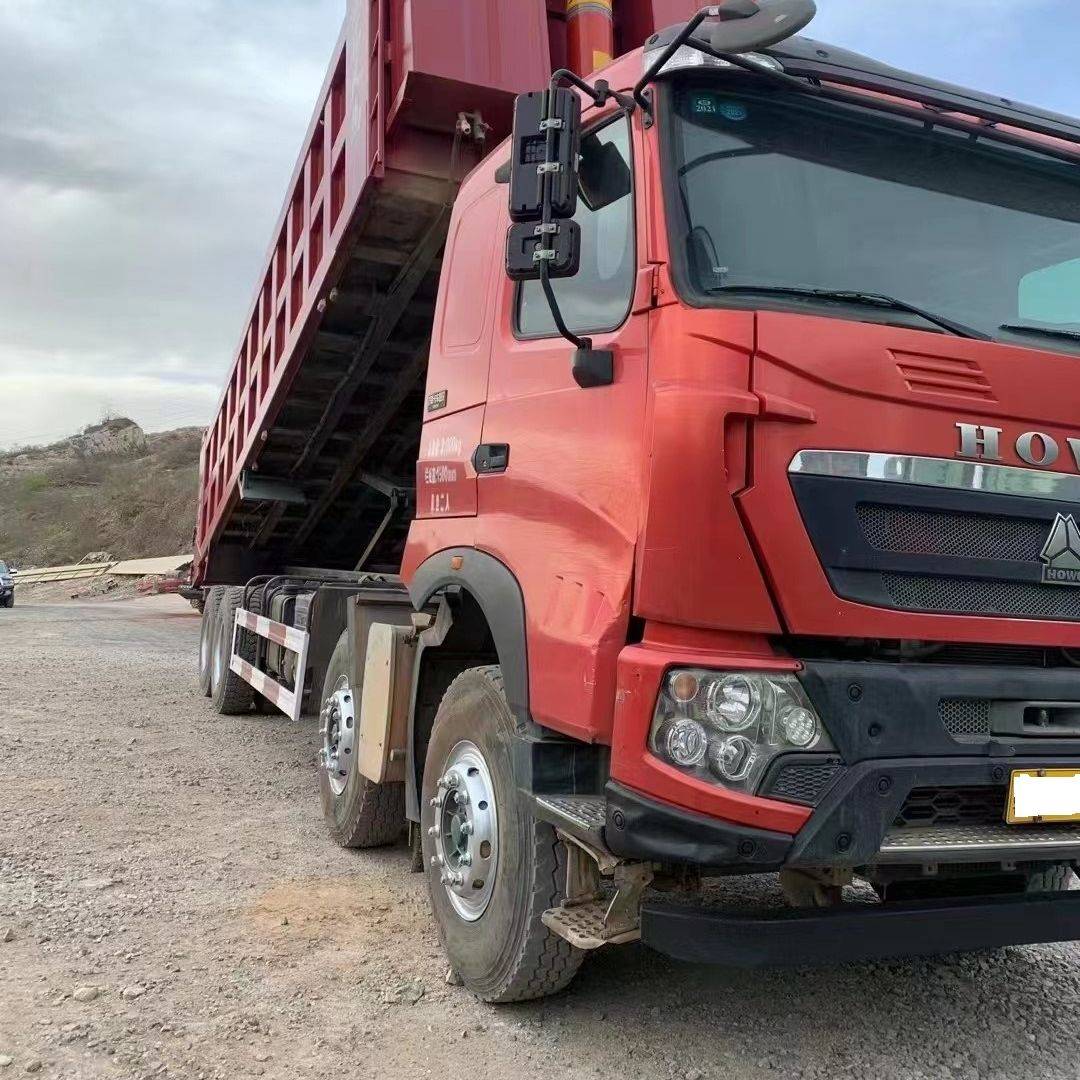 Como um caminhão HOWO usado atende às demandas dos mercados de transporte pesado?